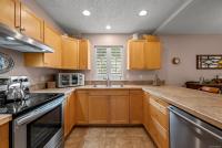32103314_5.jpg