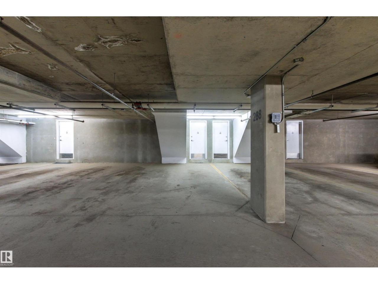 E4485742_68.jpg