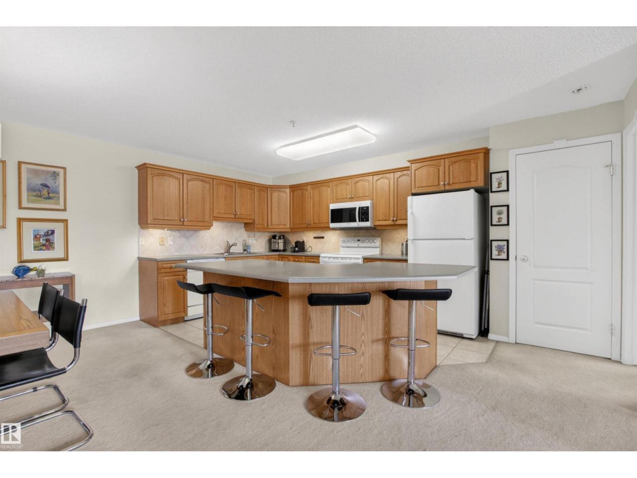 E4486500_20.jpg